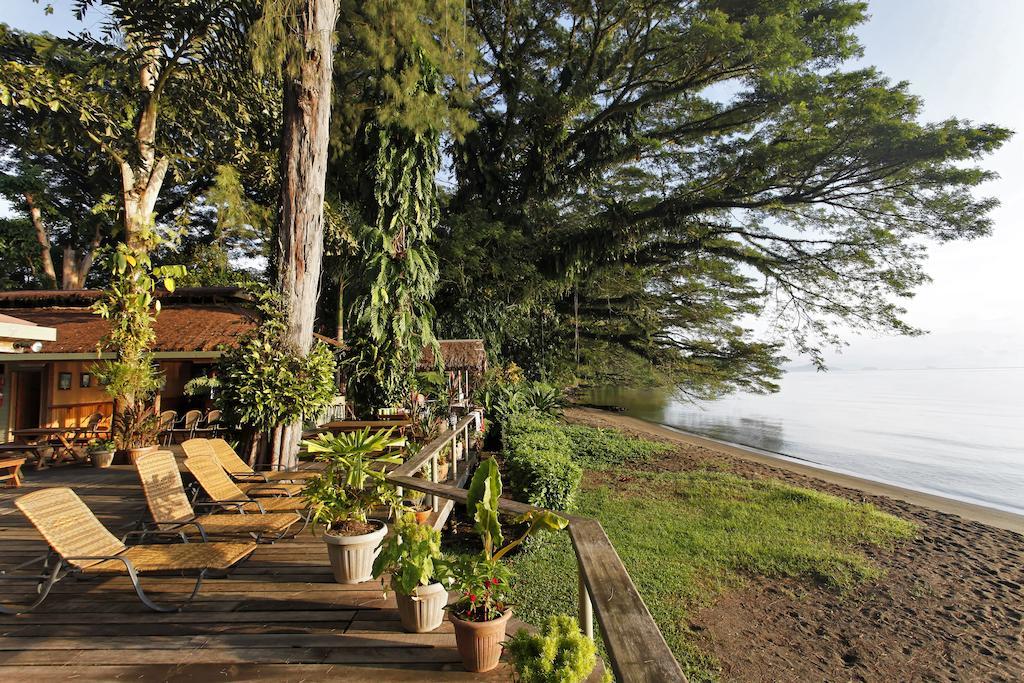 Walindi Plantation Resort Kimbe Bagian luar foto